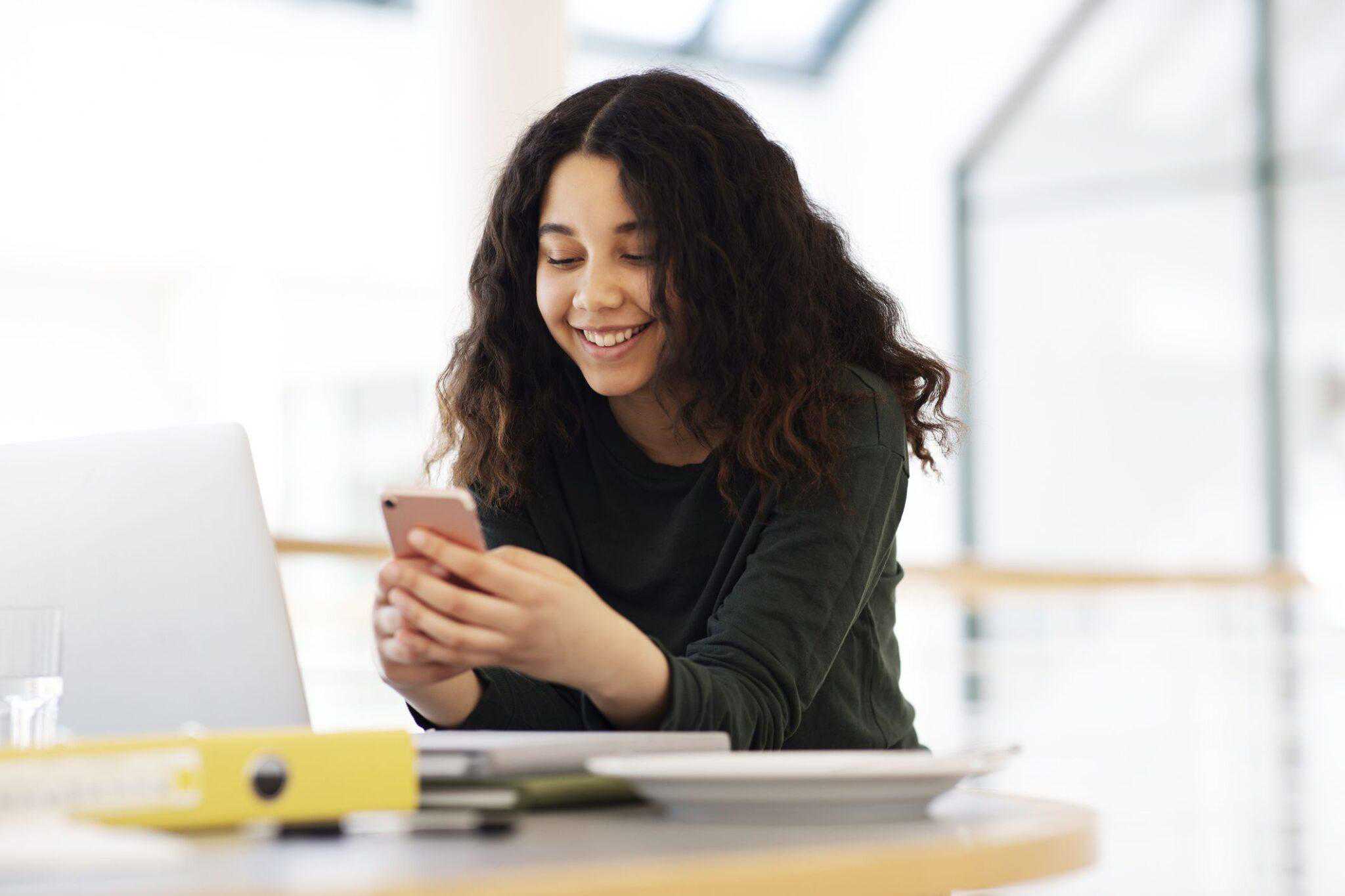 The Best Online Jobs for Teenagers in 2023